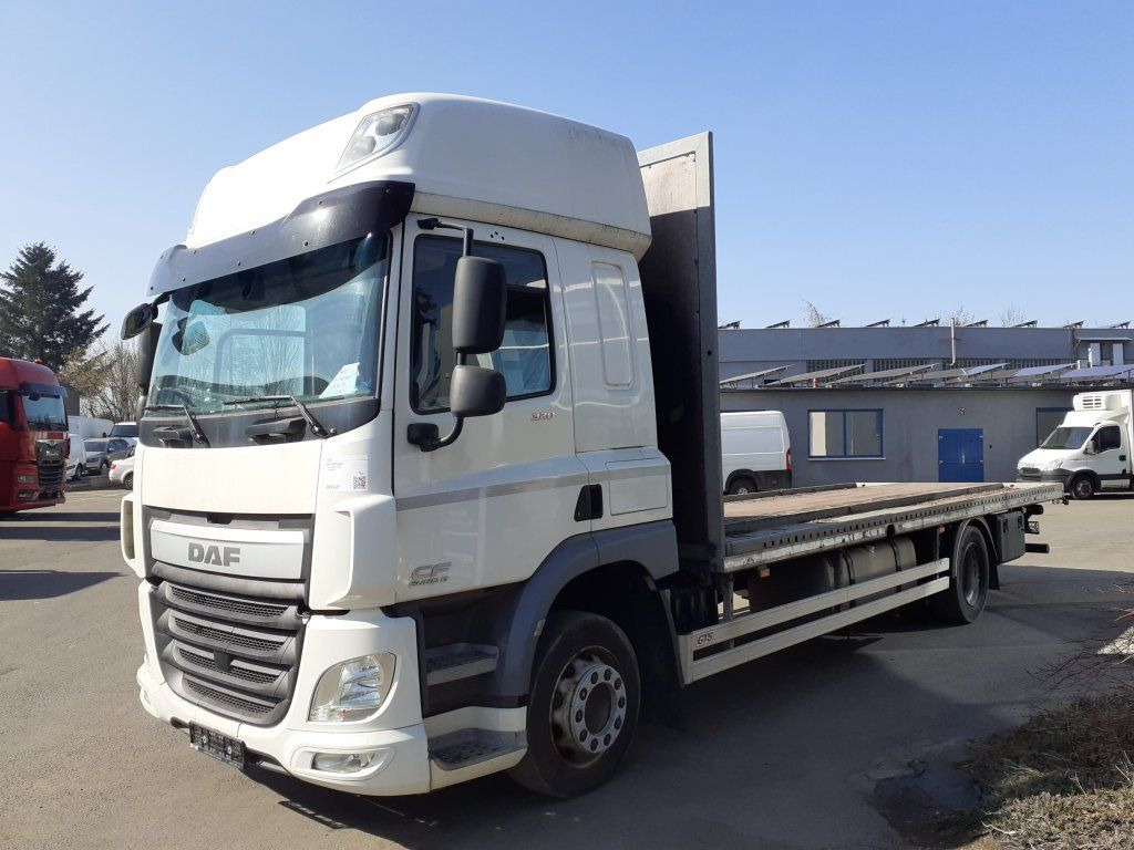 DAF CF320 EURO 6 - Camião de caixa aberta/ Plataforma: foto 3 DAF CF320 EURO 6 - Camião de caixa aberta/ Plataforma: foto 3