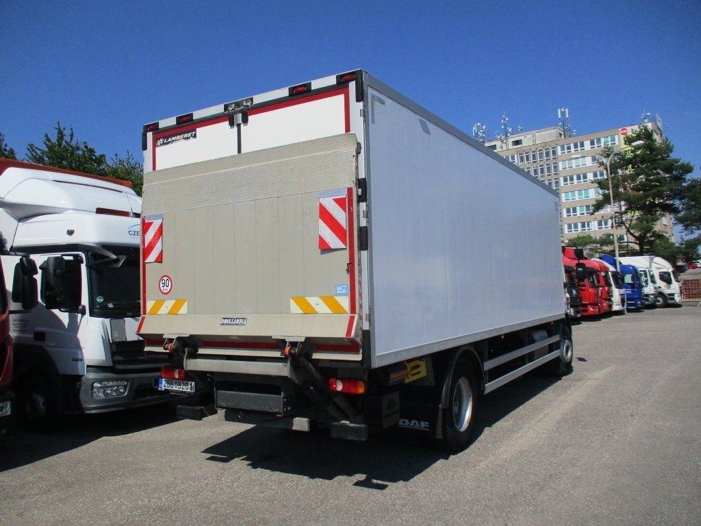 DAF LF 18.260 DAF LF 18.260 Xarios 600 - Camião frigorífico: foto 3 DAF LF 18.260 DAF LF 18.260 Xarios 600 - Camião frigorífico: foto 3