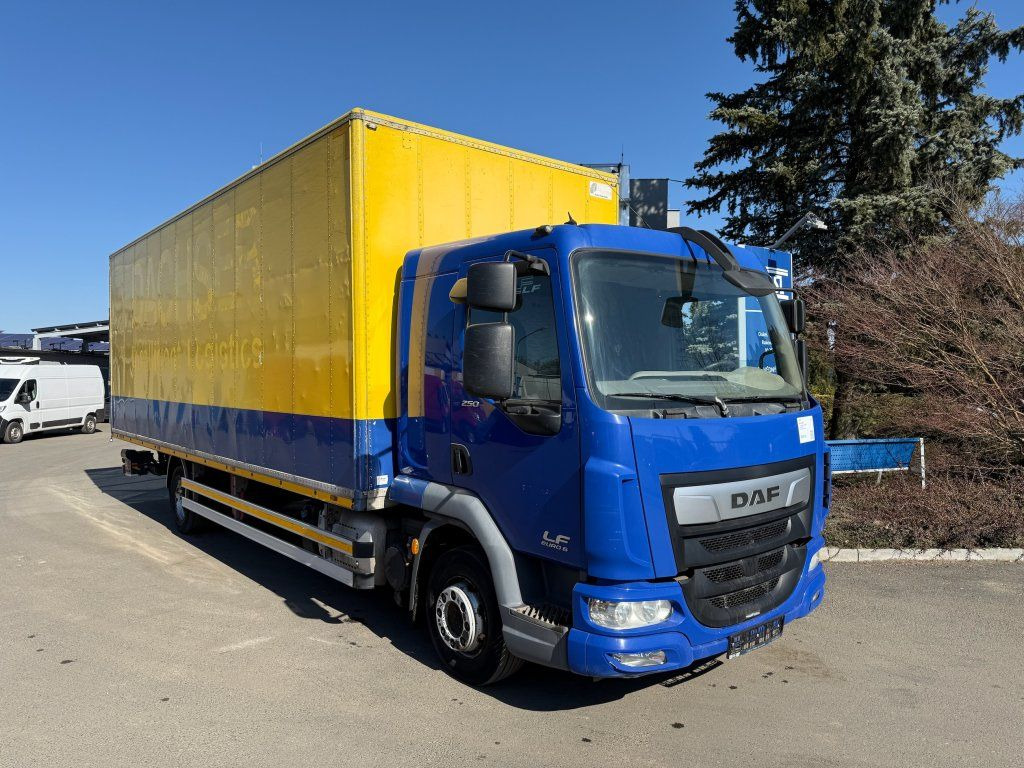 DAF LF250 EURO 6 - Camião furgão: foto 2 DAF LF250 EURO 6 - Camião furgão: foto 2