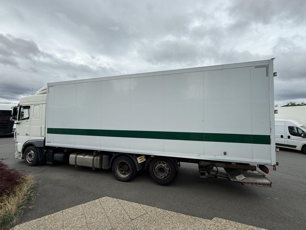 Locação financeira de  DAF XF460 6x2 EURO 6 DAF XF460 6x2 EURO 6: foto 6