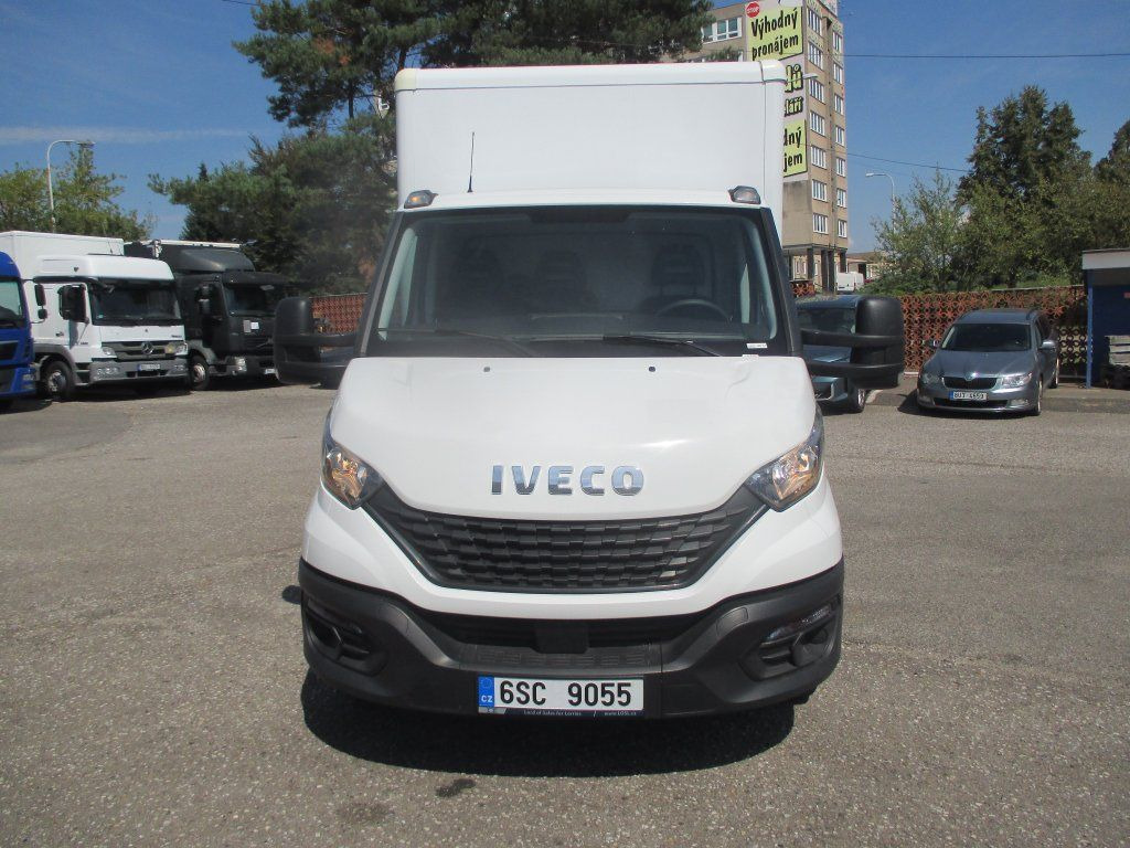 Iveco 35C16 Daily EURO 6 - Carrinha de contentor: foto 2 Iveco 35C16 Daily EURO 6 - Carrinha de contentor: foto 2