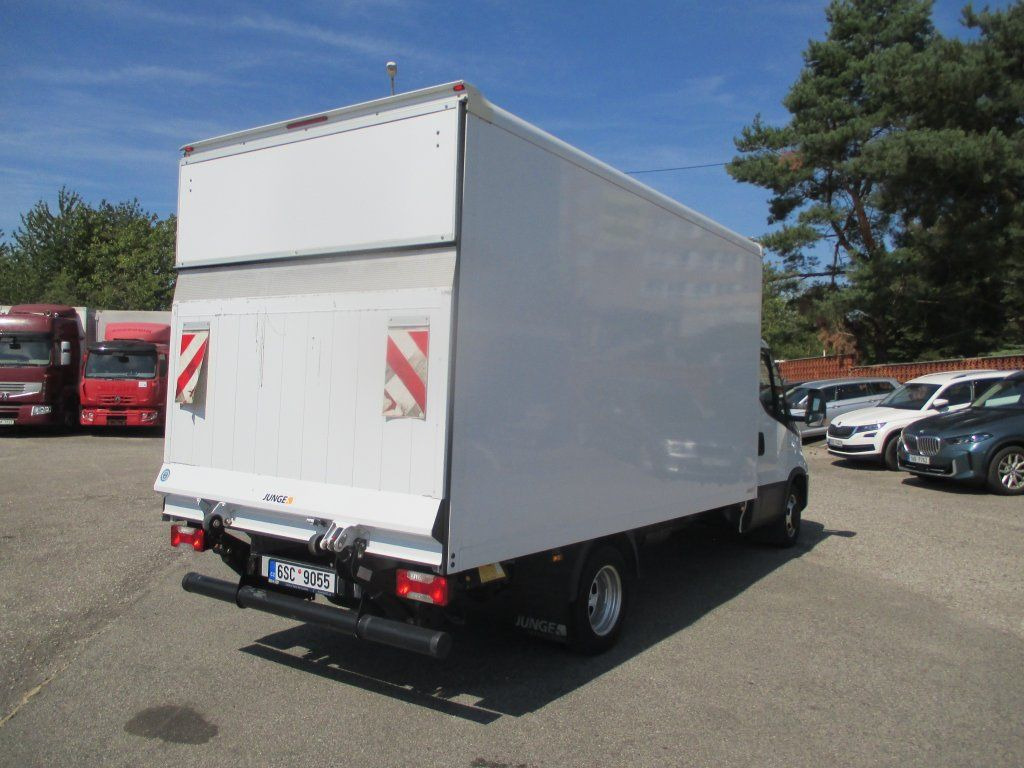 Iveco 35S16 Daily EURO 6 - Furgão: foto 5 Iveco 35S16 Daily EURO 6 - Furgão: foto 5