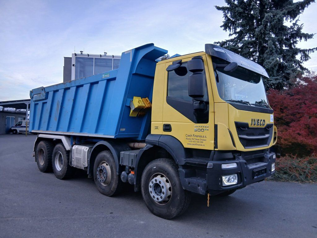 Iveco 410T50 8x4 S1 EURO 6 - Camião basculante: foto 2 Iveco 410T50 8x4 S1 EURO 6 - Camião basculante: foto 2