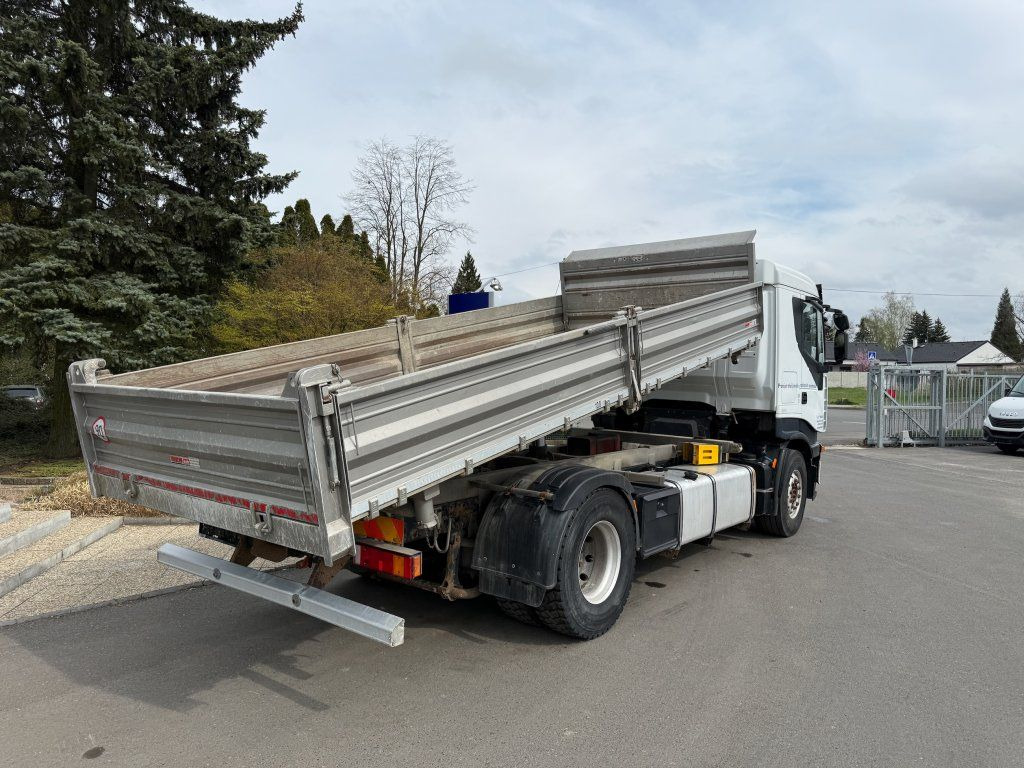 Iveco AS190E45 Stralis S3 EEV - Camião basculante: foto 2 Iveco AS190E45 Stralis S3 EEV - Camião basculante: foto 2