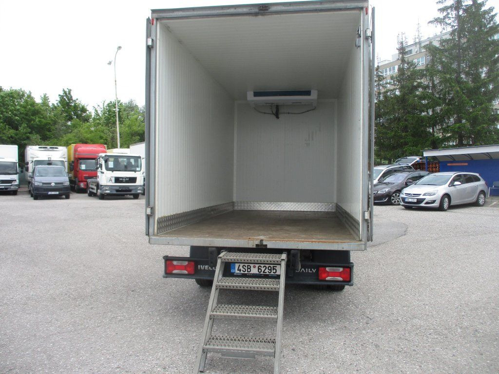 Iveco Daily 35C15 - Carrinha frigorífica: foto 4 Iveco Daily 35C15 - Carrinha frigorífica: foto 4