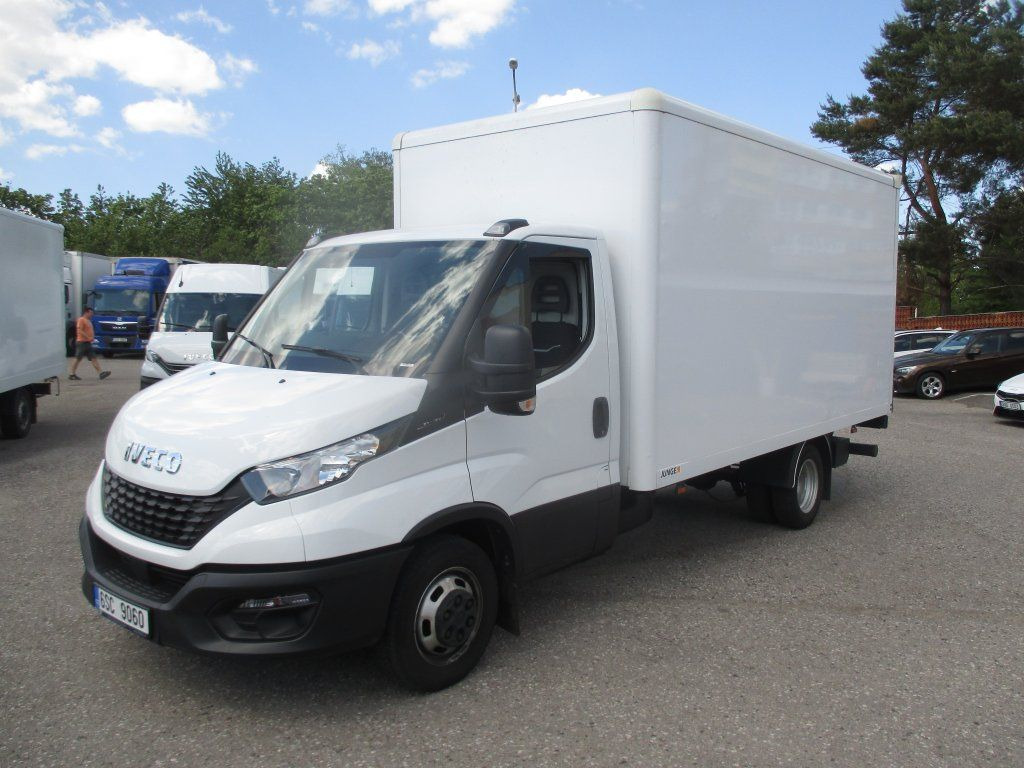 Iveco Daily 35C16 - Carrinha de contentor: foto 1 Iveco Daily 35C16 - Carrinha de contentor: foto 1