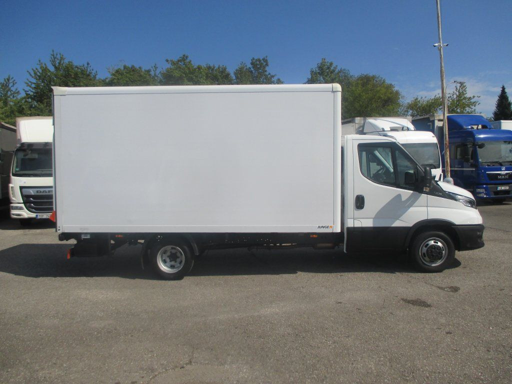 Iveco Daily 35C16 - Carrinha de contentor: foto 4 Iveco Daily 35C16 - Carrinha de contentor: foto 4