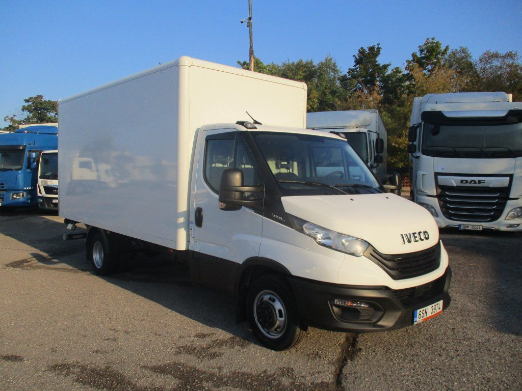 Iveco Daily 35C16 - Carrinha de contentor: foto 3 Iveco Daily 35C16 - Carrinha de contentor: foto 3