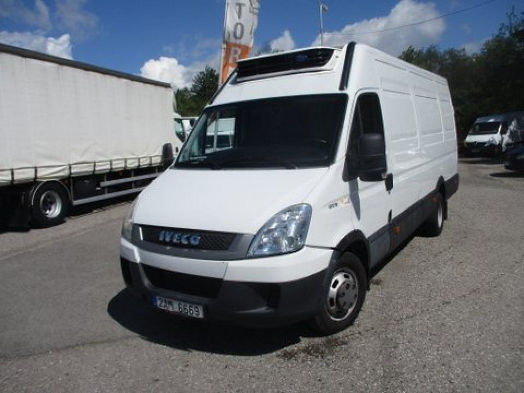 Iveco Daily 50C15 Carrier 350 - Carrinha frigorífica: foto 2 Iveco Daily 50C15 Carrier 350 - Carrinha frigorífica: foto 2
