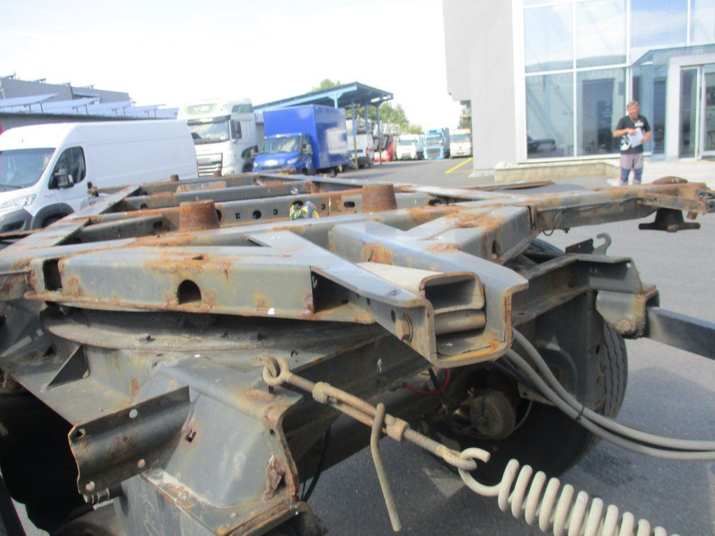 Reboque transportador de contêineres/ Caixa móvel Krone BDF: foto 20