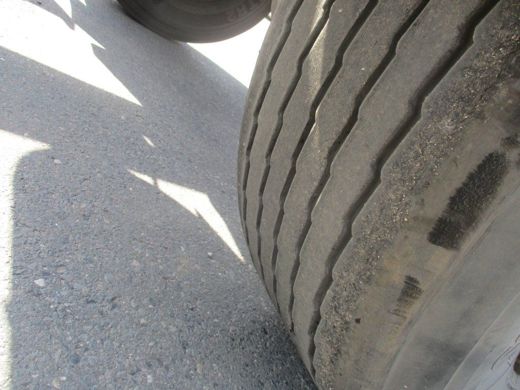 Reboque transportador de contêineres/ Caixa móvel Krone BDF: foto 12