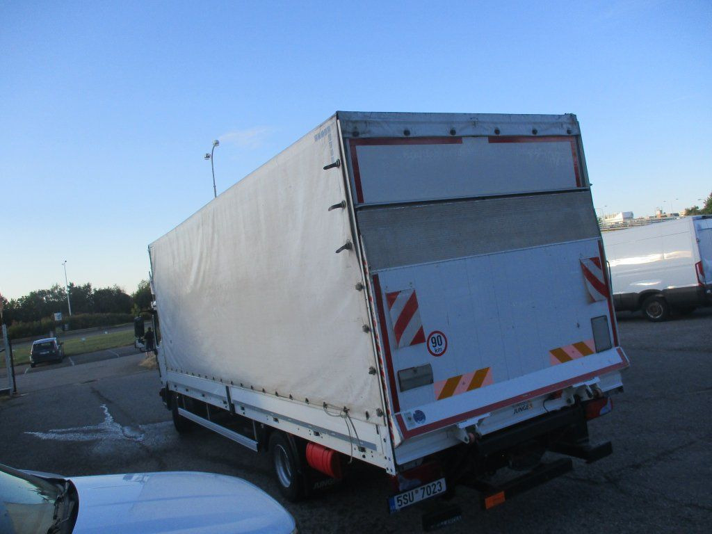 MAN TGL 12.220 - Camião de lona: foto 4 MAN TGL 12.220 - Camião de lona: foto 4