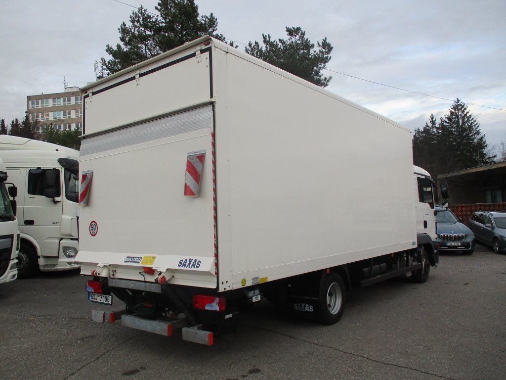 MAN TGL 8.190 - Carrinha de contentor: foto 5 MAN TGL 8.190 - Carrinha de contentor: foto 5