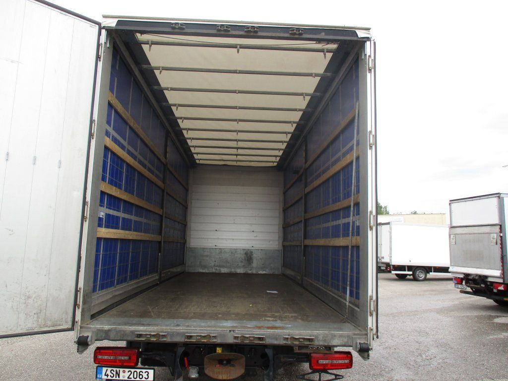 MAN TGL12.250 - Camião de lona: foto 5 MAN TGL12.250 - Camião de lona: foto 5