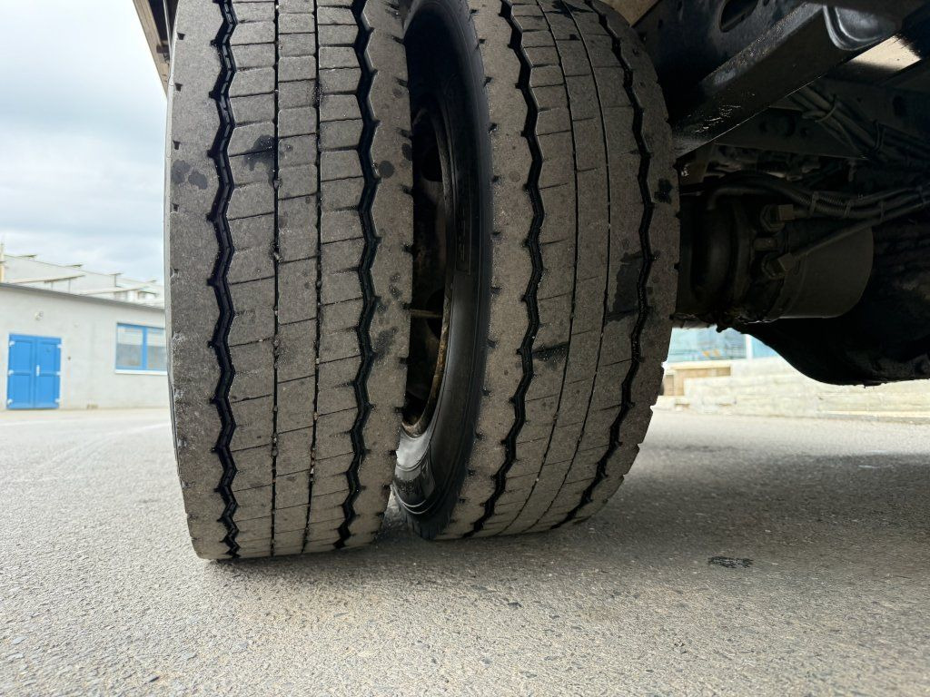 Carrinha de lona MAN TGL8.220 EURO 6: foto 9