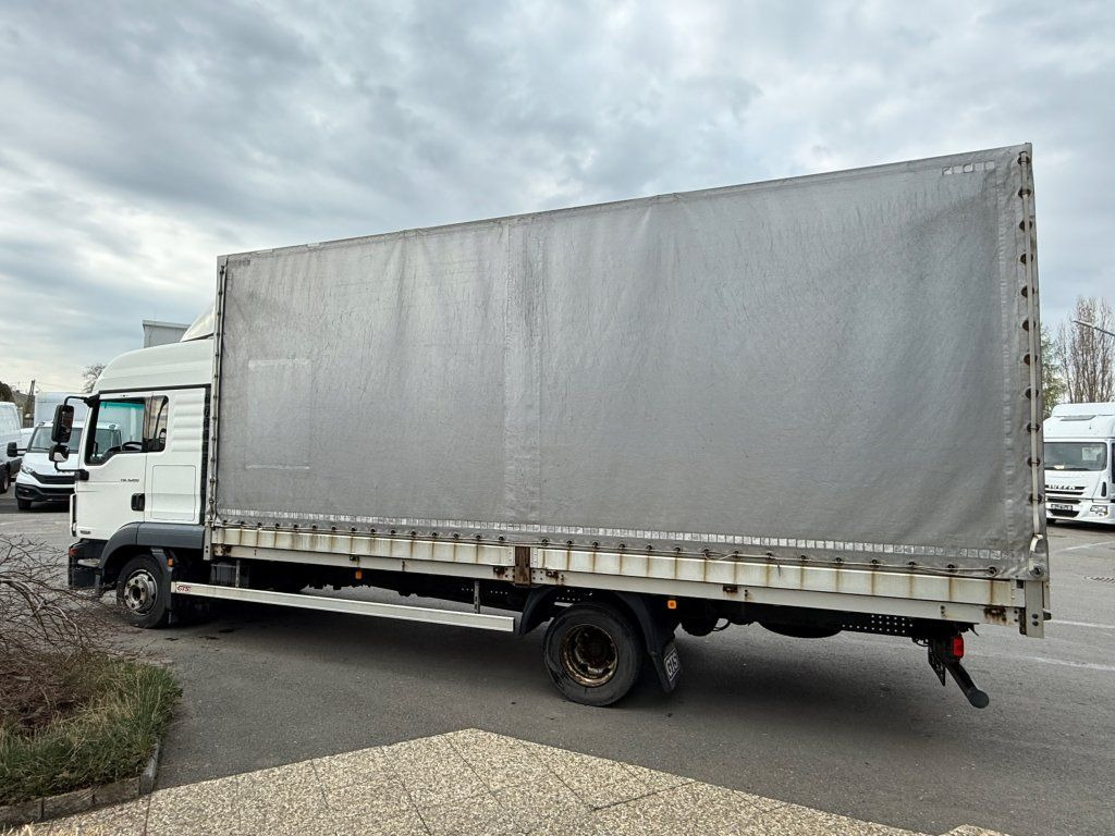 Carrinha de lona MAN TGL8.220 EURO 6: foto 6