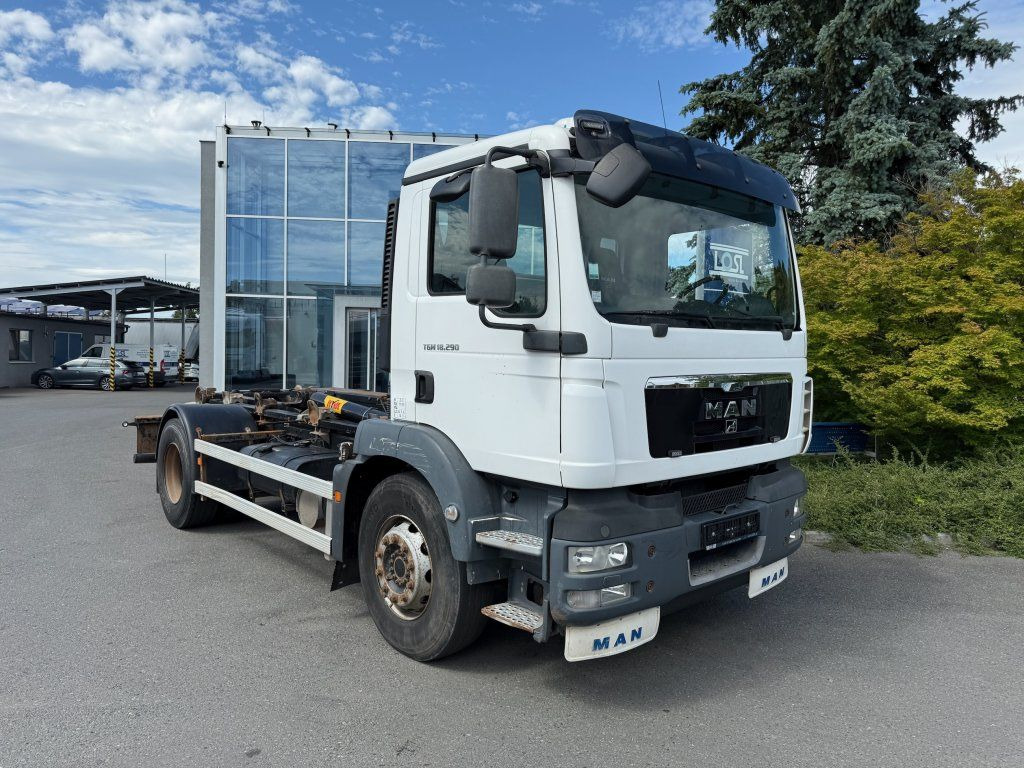 MAN TGM18.290 EURO 5 - Camião basculante: foto 2 MAN TGM18.290 EURO 5 - Camião basculante: foto 2