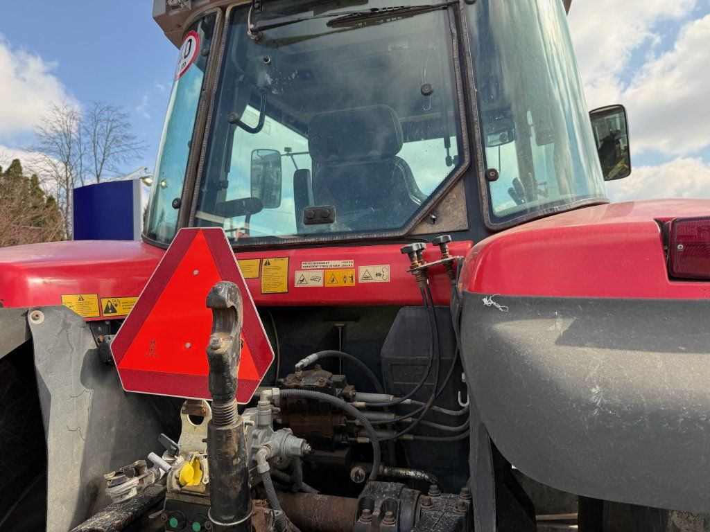 Trator Massey Ferguson MF8260: foto 11