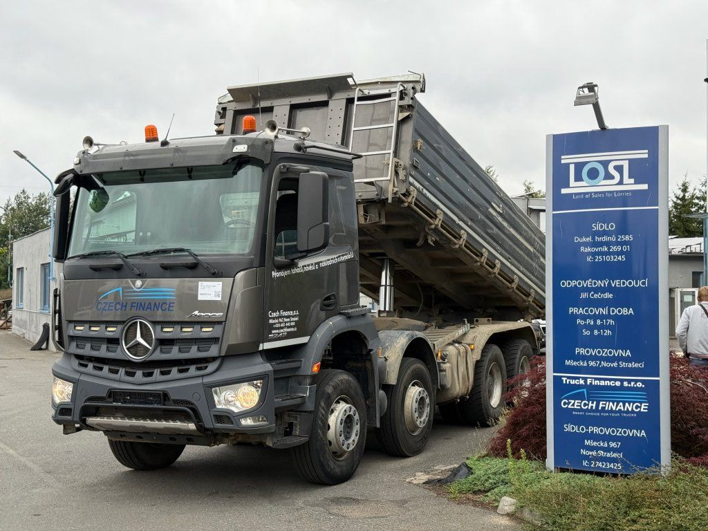 Mercedes-Benz 3243 Arocs 8x4 S3 Euro 6 - Camião basculante: foto 1 Mercedes-Benz 3243 Arocs 8x4 S3 Euro 6 - Camião basculante: foto 1