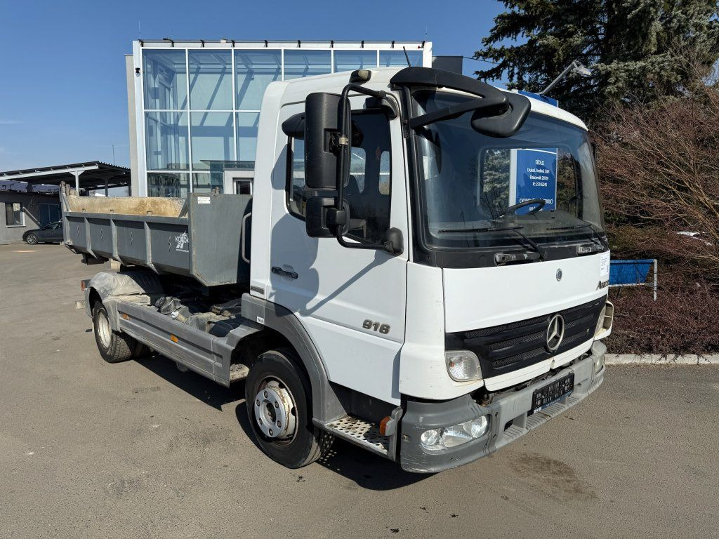 Mercedes-Benz 916 Atego EURO 4 - Camião polibenne: foto 2 Mercedes-Benz 916 Atego EURO 4 - Camião polibenne: foto 2
