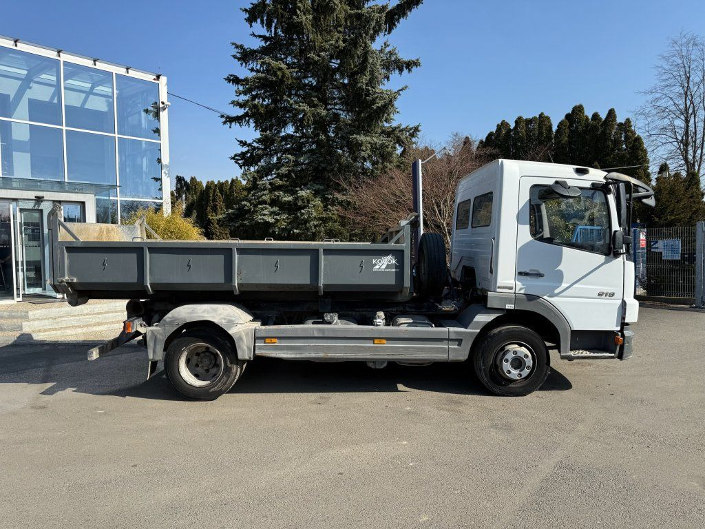 Mercedes-Benz 916 Atego EURO 4 - Camião polibenne: foto 3 Mercedes-Benz 916 Atego EURO 4 - Camião polibenne: foto 3