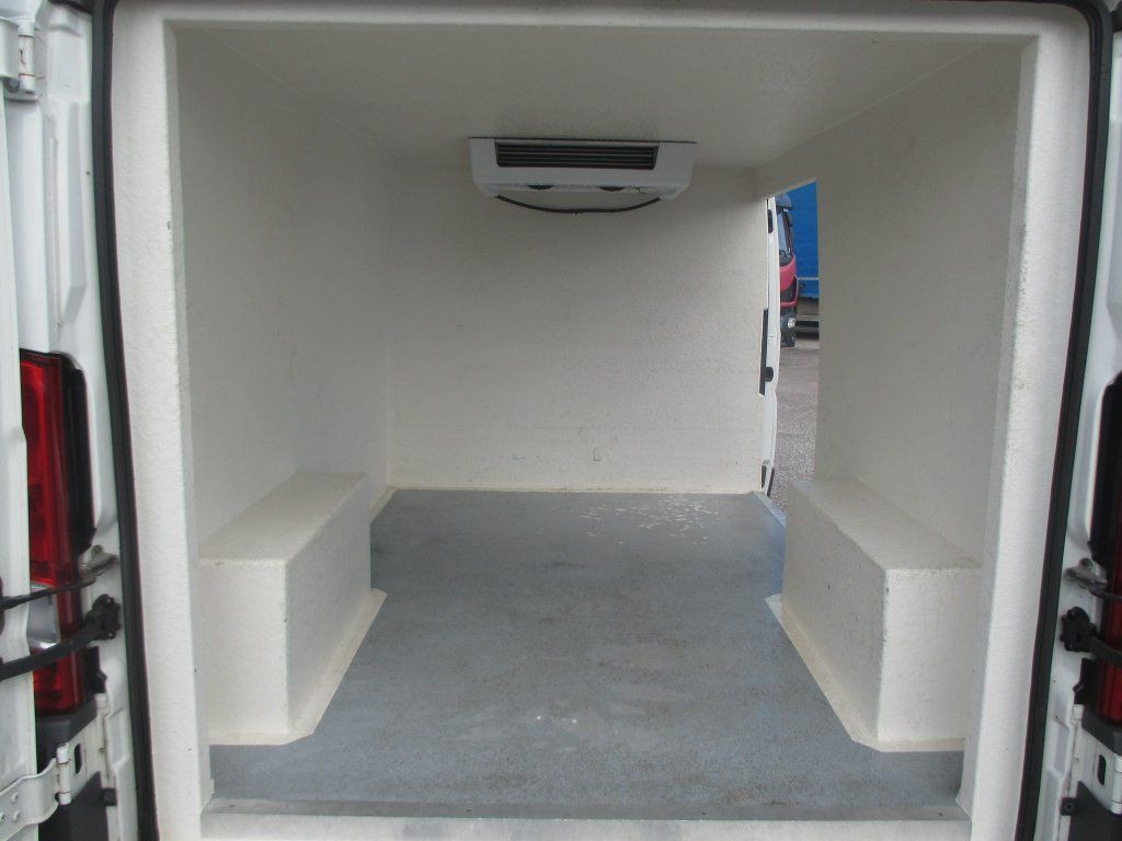 Carrinha frigorífica Peugeot Boxer L2H1: foto 10 Carrinha frigorífica Peugeot Boxer L2H1: foto 10