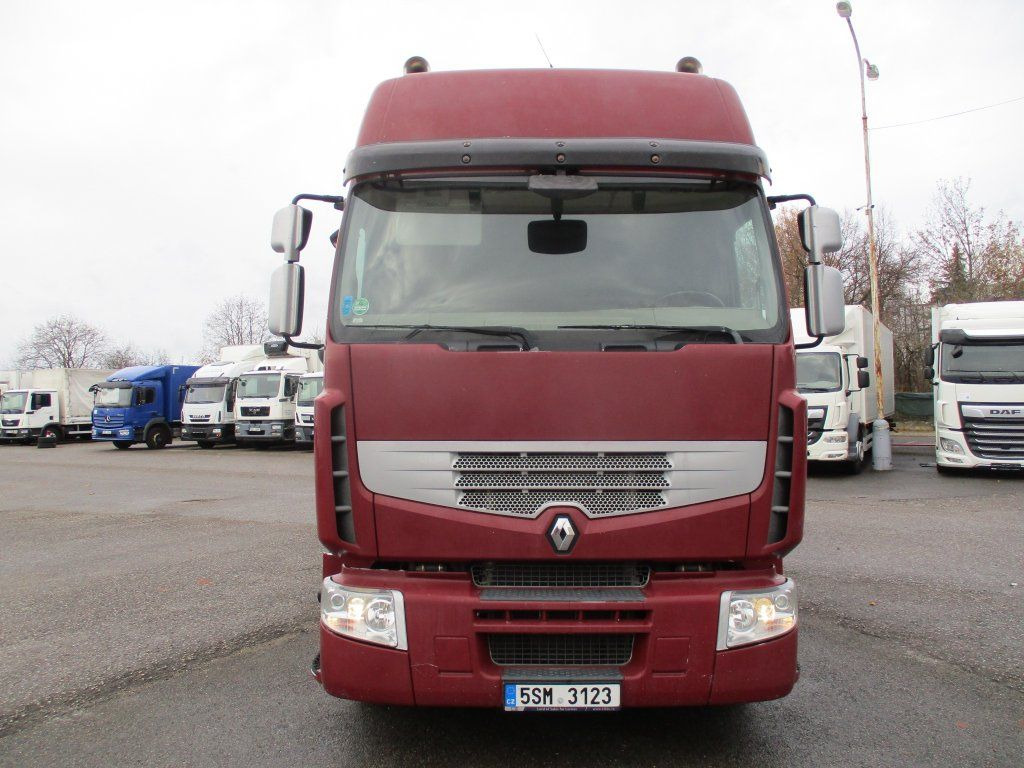 Renault Premium 460 - Camião furgão: foto 2 Renault Premium 460 - Camião furgão: foto 2