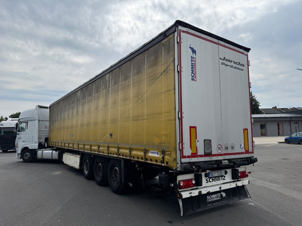Schmitz Cargobull SCS24 - Semi-reboque de lona: foto 4 Schmitz Cargobull SCS24 - Semi-reboque de lona: foto 4