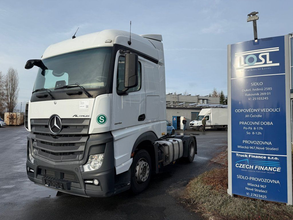 Mercedes-Benz 1845 Actros EURO 6 - Tractor: foto 1 Mercedes-Benz 1845 Actros EURO 6 - Tractor: foto 1