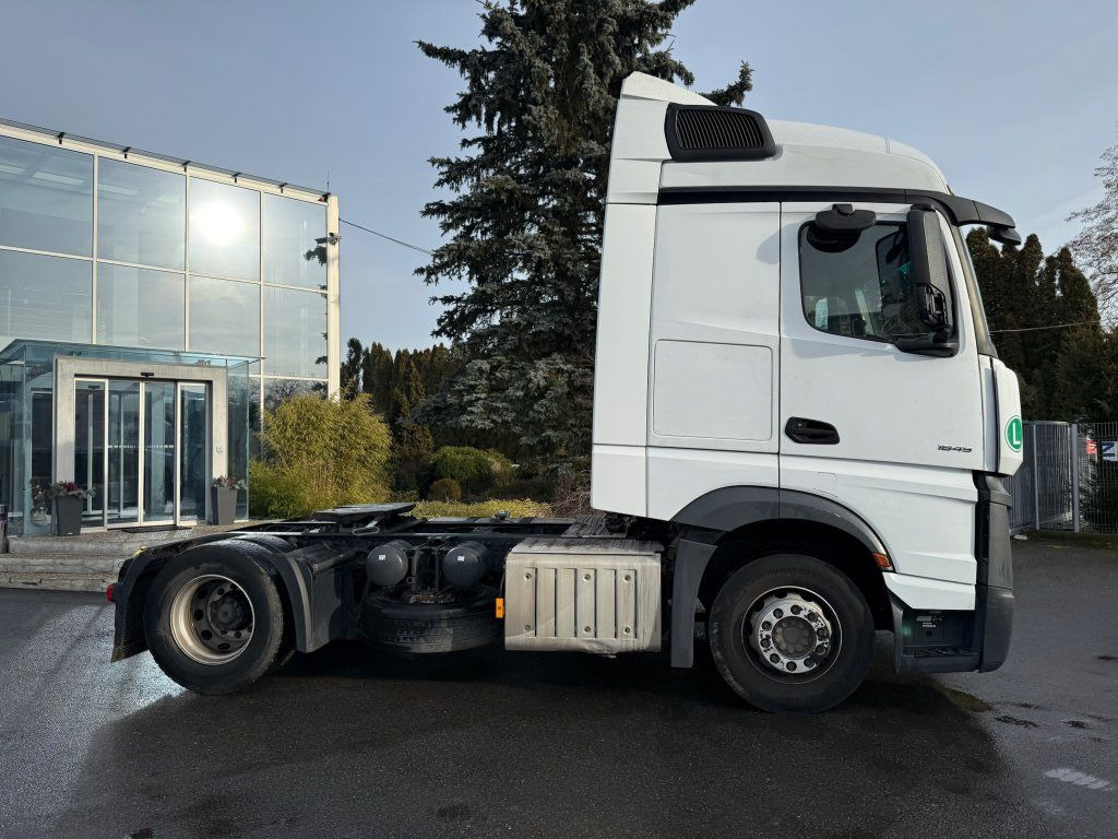 Mercedes-Benz 1845 Actros EURO 6 - Tractor: foto 3 Mercedes-Benz 1845 Actros EURO 6 - Tractor: foto 3