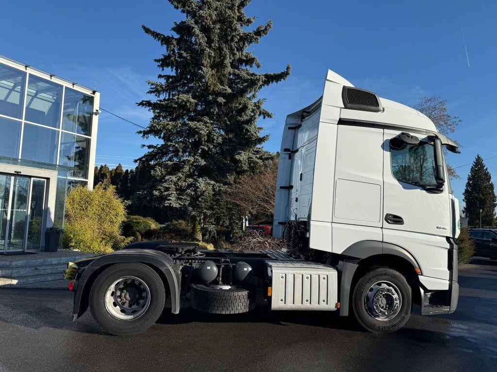 Mercedes-Benz 1845 Actros EURO 6 - Tractor: foto 3 Mercedes-Benz 1845 Actros EURO 6 - Tractor: foto 3