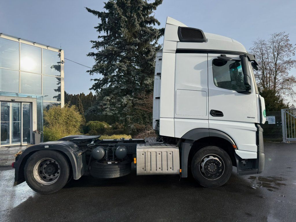 Mercedes-Benz 1845 Actros EURO 6 - Tractor: foto 3 Mercedes-Benz 1845 Actros EURO 6 - Tractor: foto 3