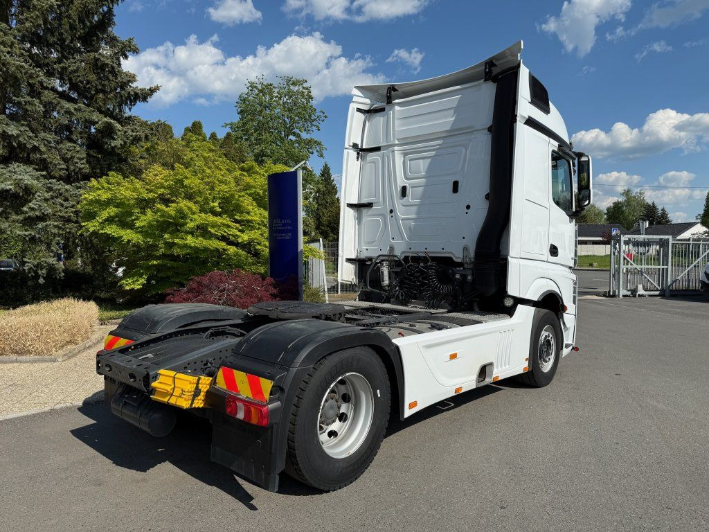 Mercedes-Benz 1851 Actros EURO 6 - Tractor: foto 4 Mercedes-Benz 1851 Actros EURO 6 - Tractor: foto 4