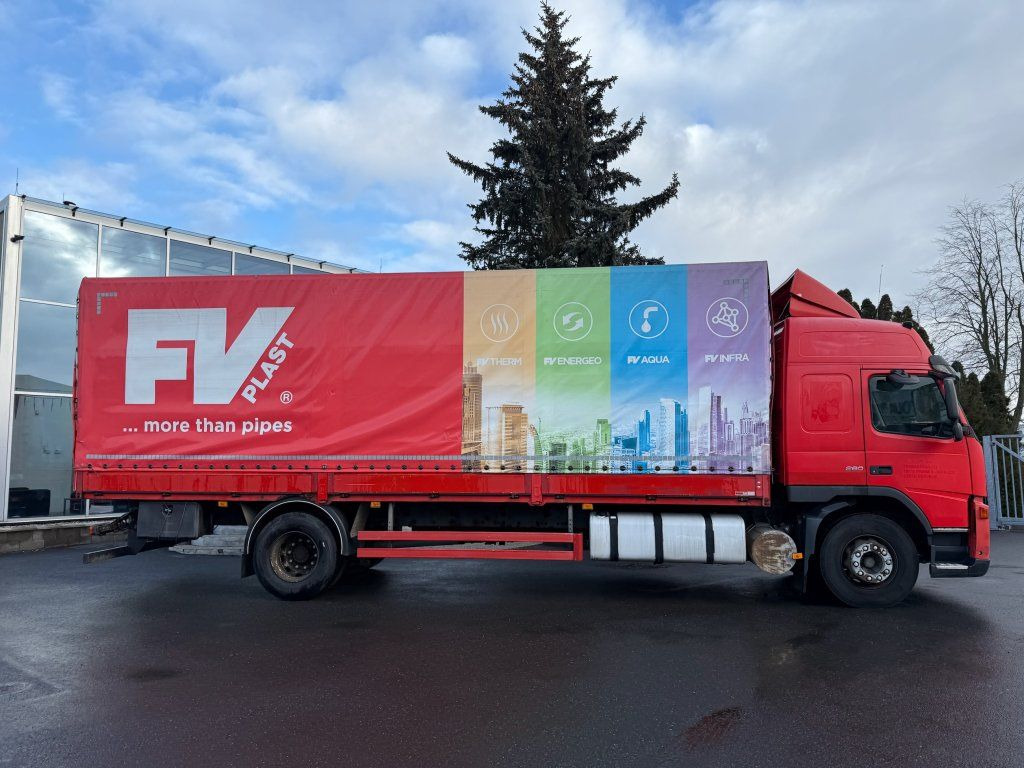 Volvo FM260 EURO 3 - Camião de lona: foto 3 Volvo FM260 EURO 3 - Camião de lona: foto 3