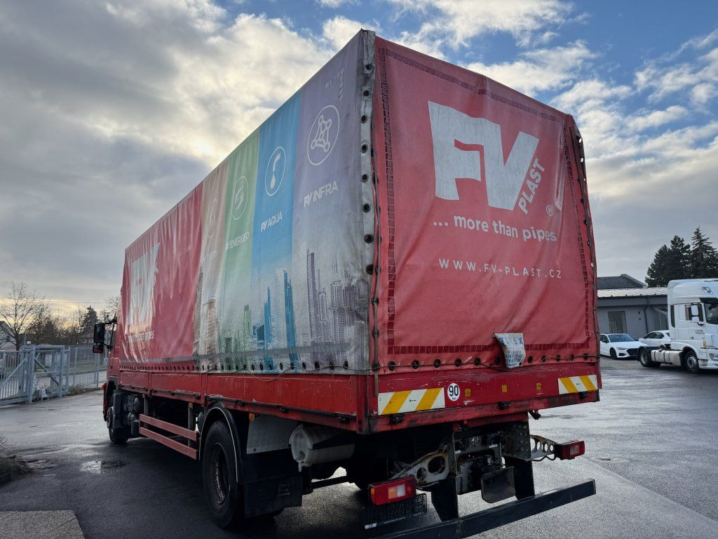 Volvo FM260 EURO 3 - Camião de lona: foto 5 Volvo FM260 EURO 3 - Camião de lona: foto 5