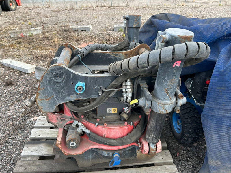 ROTOTILT R8 - Equipamento para Máquina de construção: foto 3 ROTOTILT R8 - Equipamento para Máquina de construção: foto 3