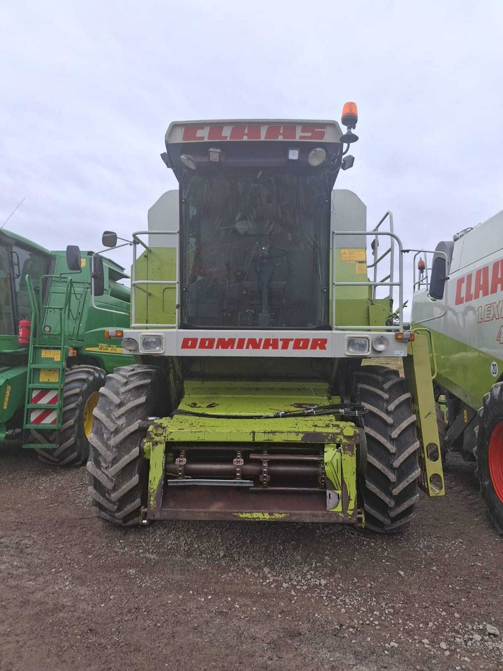 Claas dominator 118 sl Maxi - Colheitadeira: foto 5 Claas dominator 118 sl Maxi - Colheitadeira: foto 5