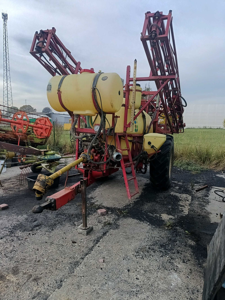 HARDI TZ 18 metrów - Pulverizador de arrastar: foto 2 HARDI TZ 18 metrów - Pulverizador de arrastar: foto 2