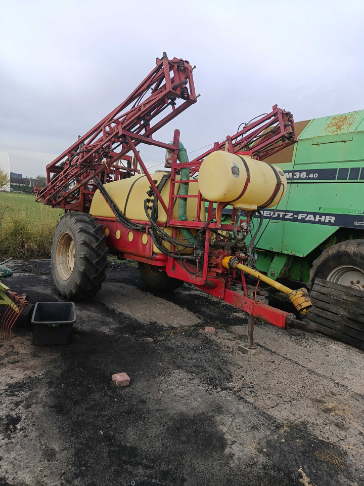 HARDI TZ 18 metrów - Pulverizador de arrastar: foto 1 HARDI TZ 18 metrów - Pulverizador de arrastar: foto 1