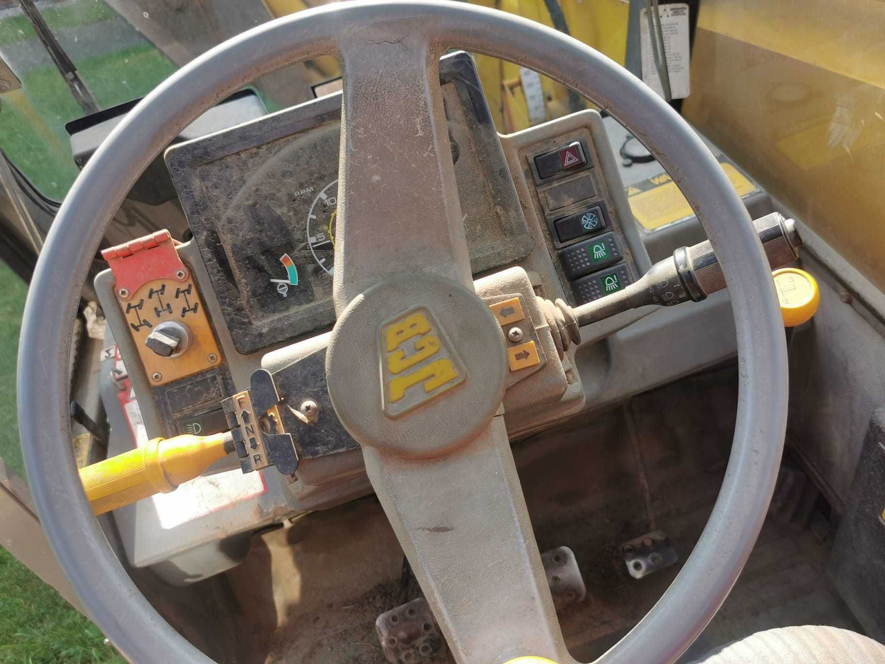 JCB 530-120 ładowarka teleskopowa - Empilhador telescópico: foto 3 JCB 530-120 ładowarka teleskopowa - Empilhador telescópico: foto 3