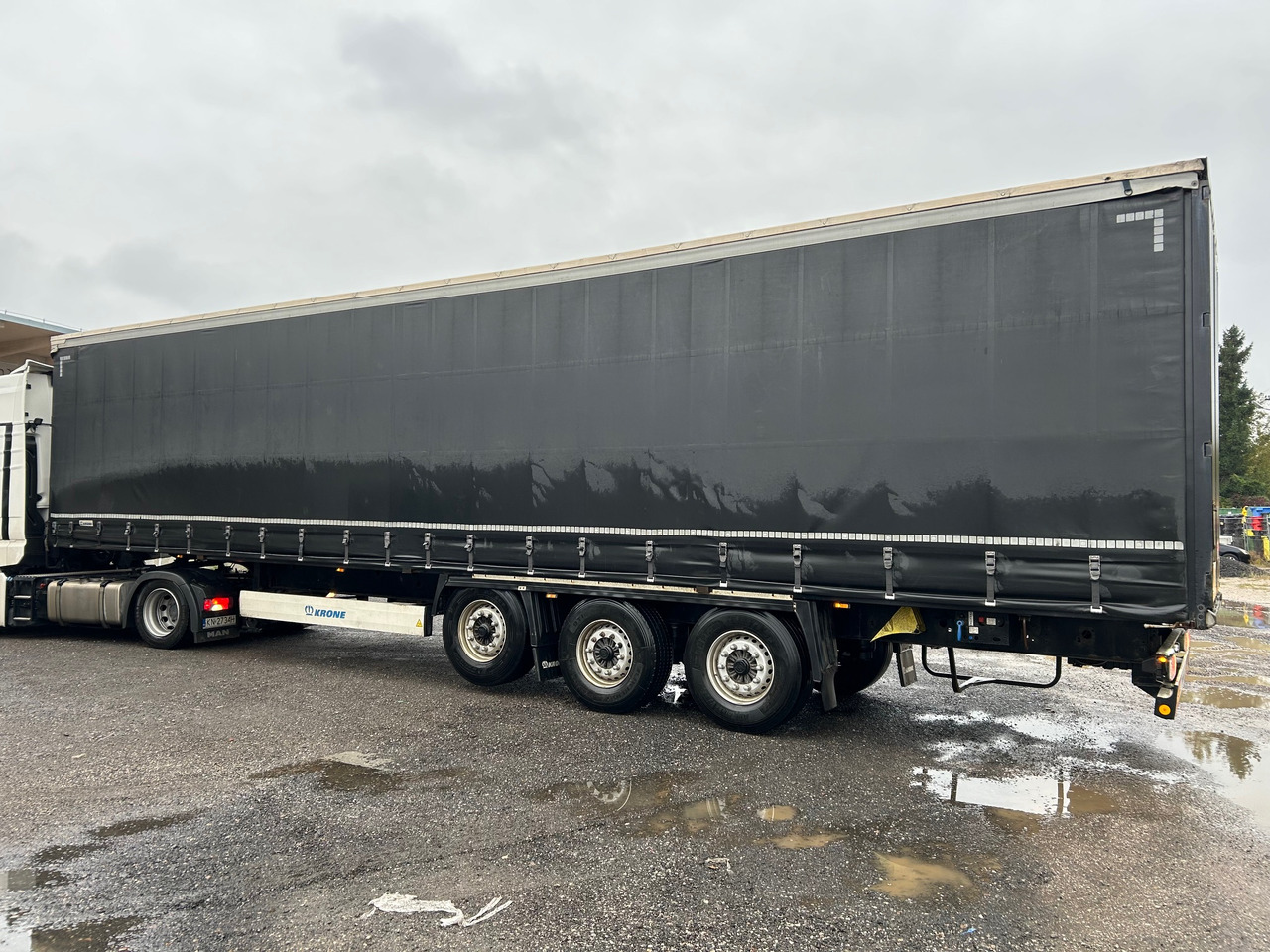 KRONE Coil Liner 2017 Tautliner Coilmulde - Semi-reboque de lona: foto 3 KRONE Coil Liner 2017 Tautliner Coilmulde - Semi-reboque de lona: foto 3