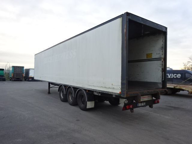 General Trailer Box - Semi-reboque furgão: foto 4 General Trailer Box - Semi-reboque furgão: foto 4