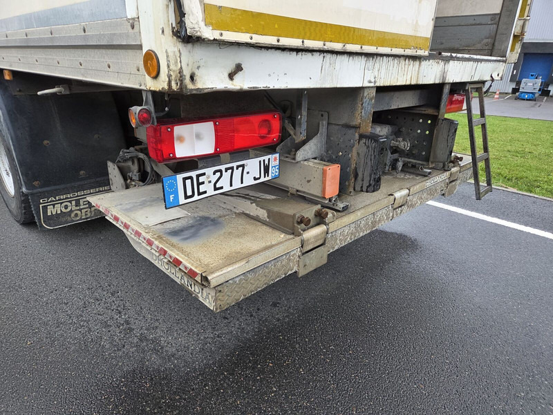 Renault Premium 380dxi - Camião furgão: foto 4 Renault Premium 380dxi - Camião furgão: foto 4