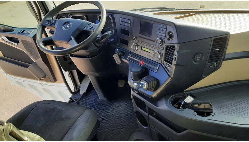 Tractor Mercedes-Benz Actros 1845 EEV: foto 10