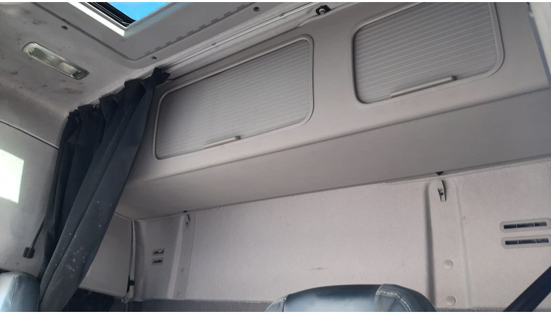 Volvo FM 370 - Camião de lona: foto 5 Volvo FM 370 - Camião de lona: foto 5