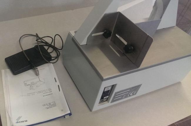 Busch TB 24-I table bundler - Máquina de embalagem: foto 3 Busch TB 24-I table bundler - Máquina de embalagem: foto 3