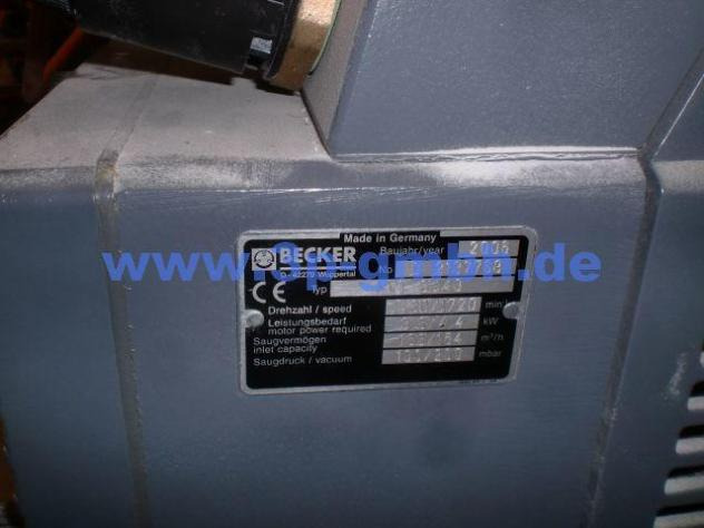 Becker KVT 3.140 Rotary vane vacuum pump - Equipamento industrial: foto 3 Becker KVT 3.140 Rotary vane vacuum pump - Equipamento industrial: foto 3
