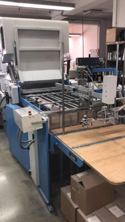 GUK FA 74-6-KTL-F4 SA 16 page combination folding machine - Máquina de dobrar papel: foto 4 GUK FA 74-6-KTL-F4 SA 16 page combination folding machine - Máquina de dobrar papel: foto 4