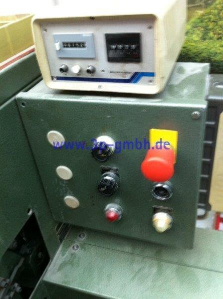 Muller Martini 1509 Saddle Stitcher - Máquina de impressão: foto 4 Muller Martini 1509 Saddle Stitcher - Máquina de impressão: foto 4