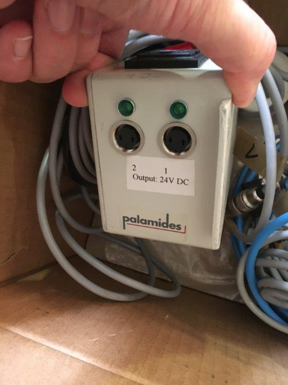 Palamides TK-30 clock perforating head - Máquina de dobrar papel: foto 2 Palamides TK-30 clock perforating head - Máquina de dobrar papel: foto 2
